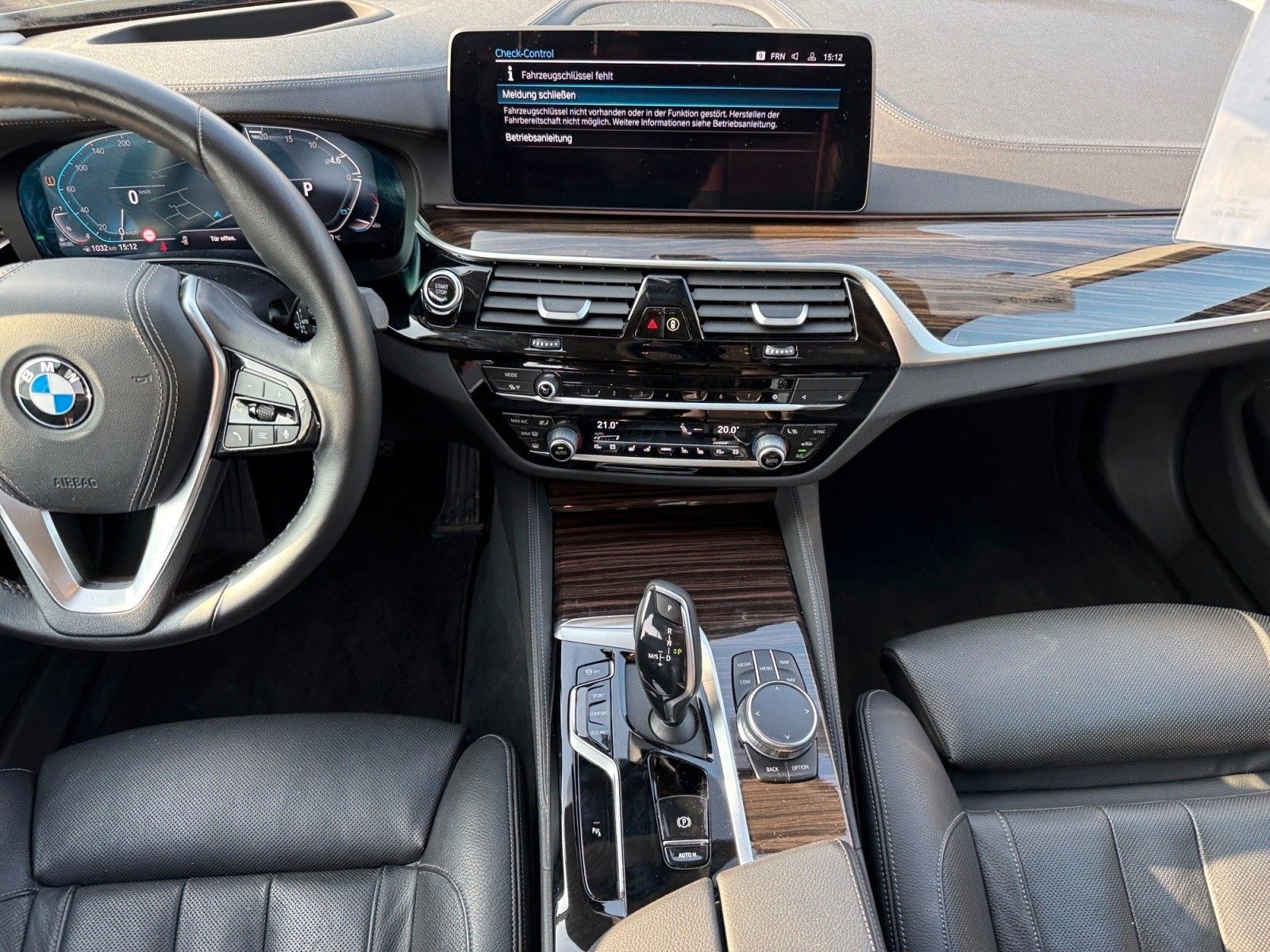 BMW 520 d xDrive Luxury Line/Live Cockpit
