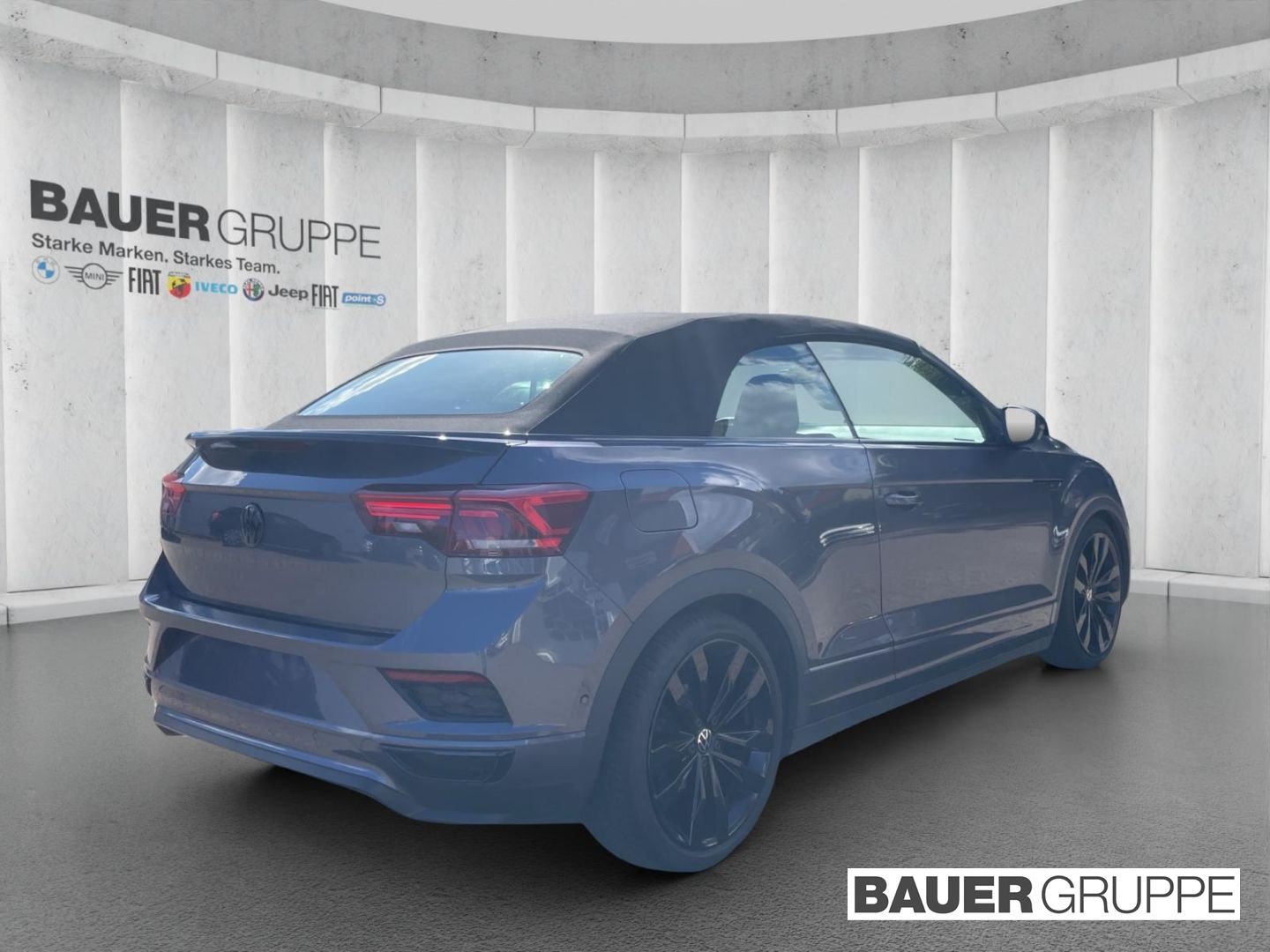 Volkswagen T-Roc R-Line 1.5 TSI - Samsaru's Car Outlet