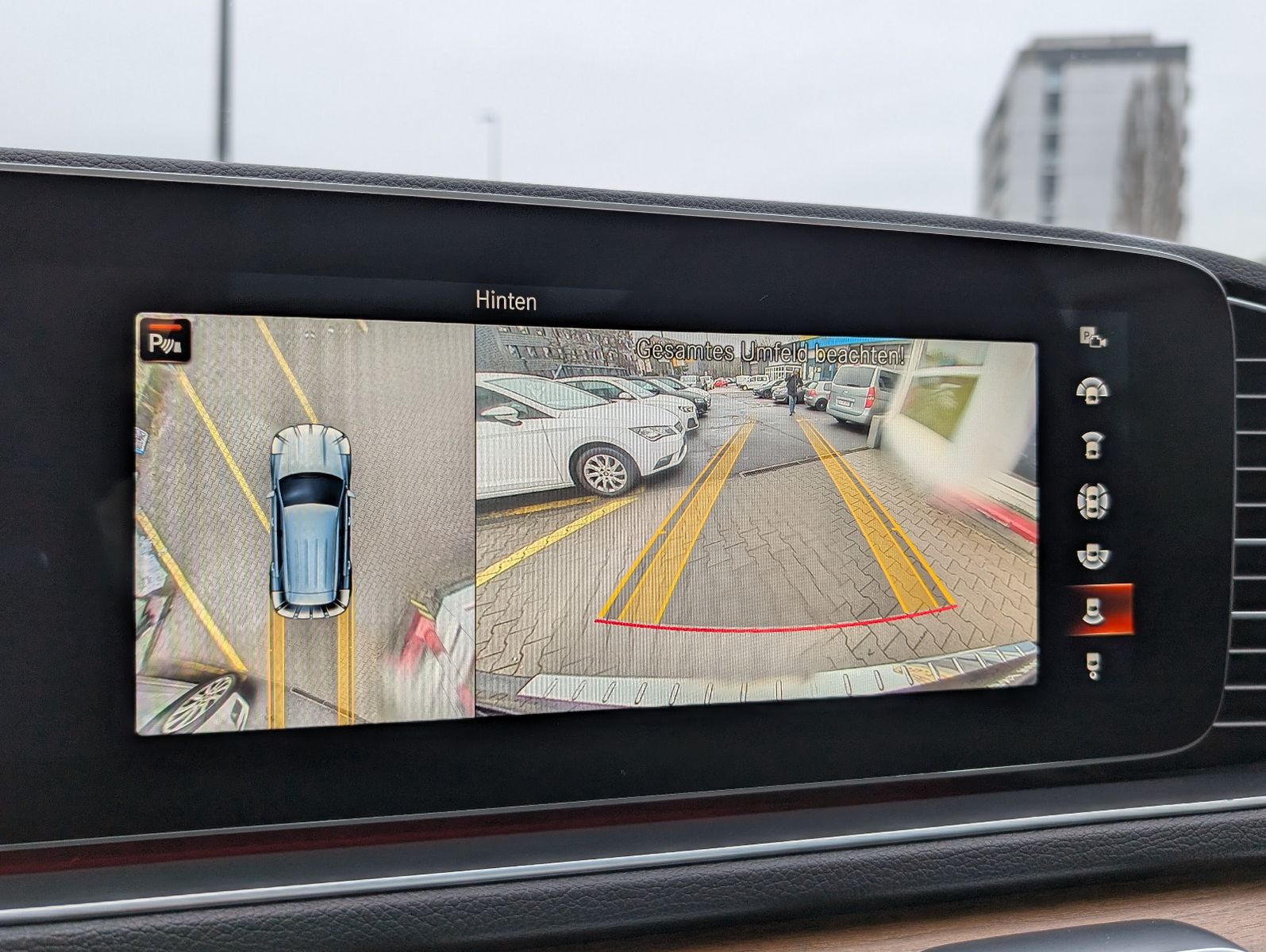 Mercedes-Benz GLE 350e4Matic*1Hd*Dis+*AHK*360°PANO*JungeSterne