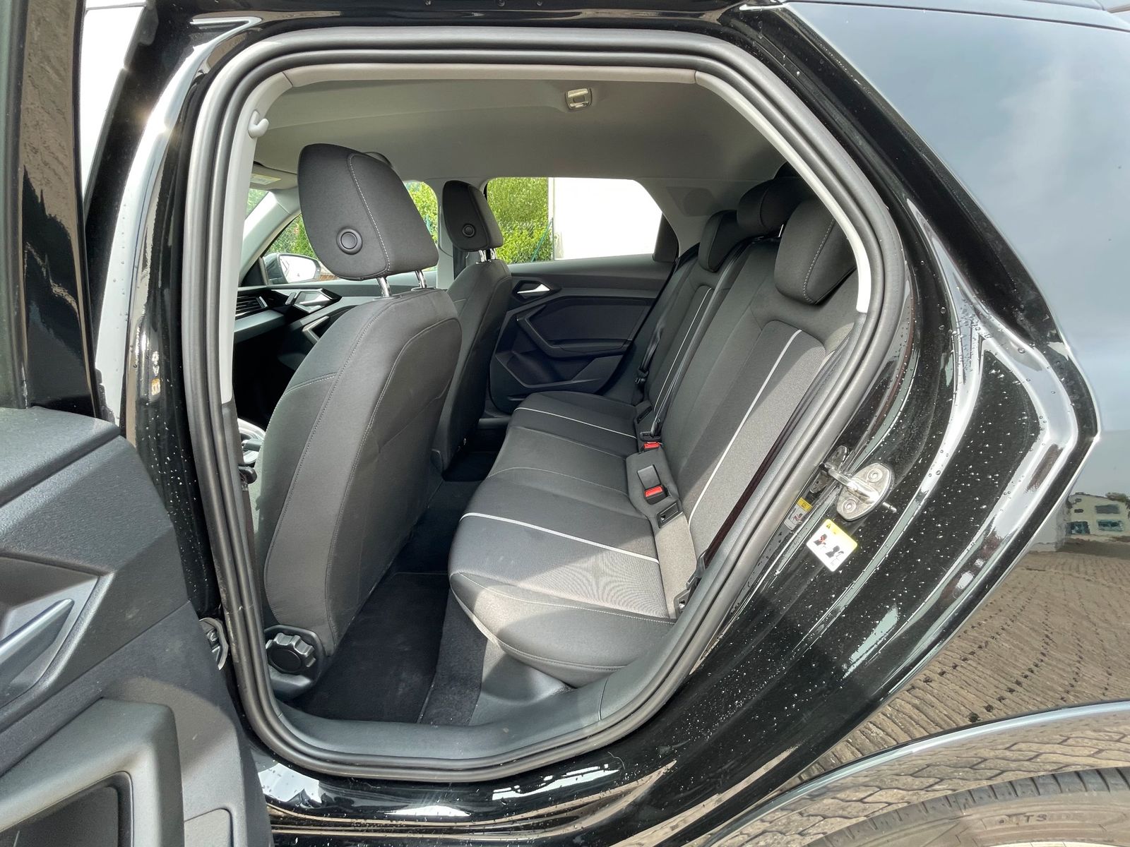 Audi A1 allstreet 30 TFSI S tronic - Samsaru's Car Outlet