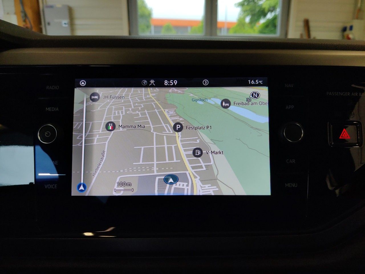 Volkswagen Taigo 1.5 TSI DSG R-Line - Samsaru's Car Outlet