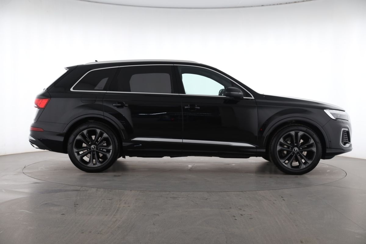 Audi Q7 50 TDI quattro tipt. S line Facelift AHK