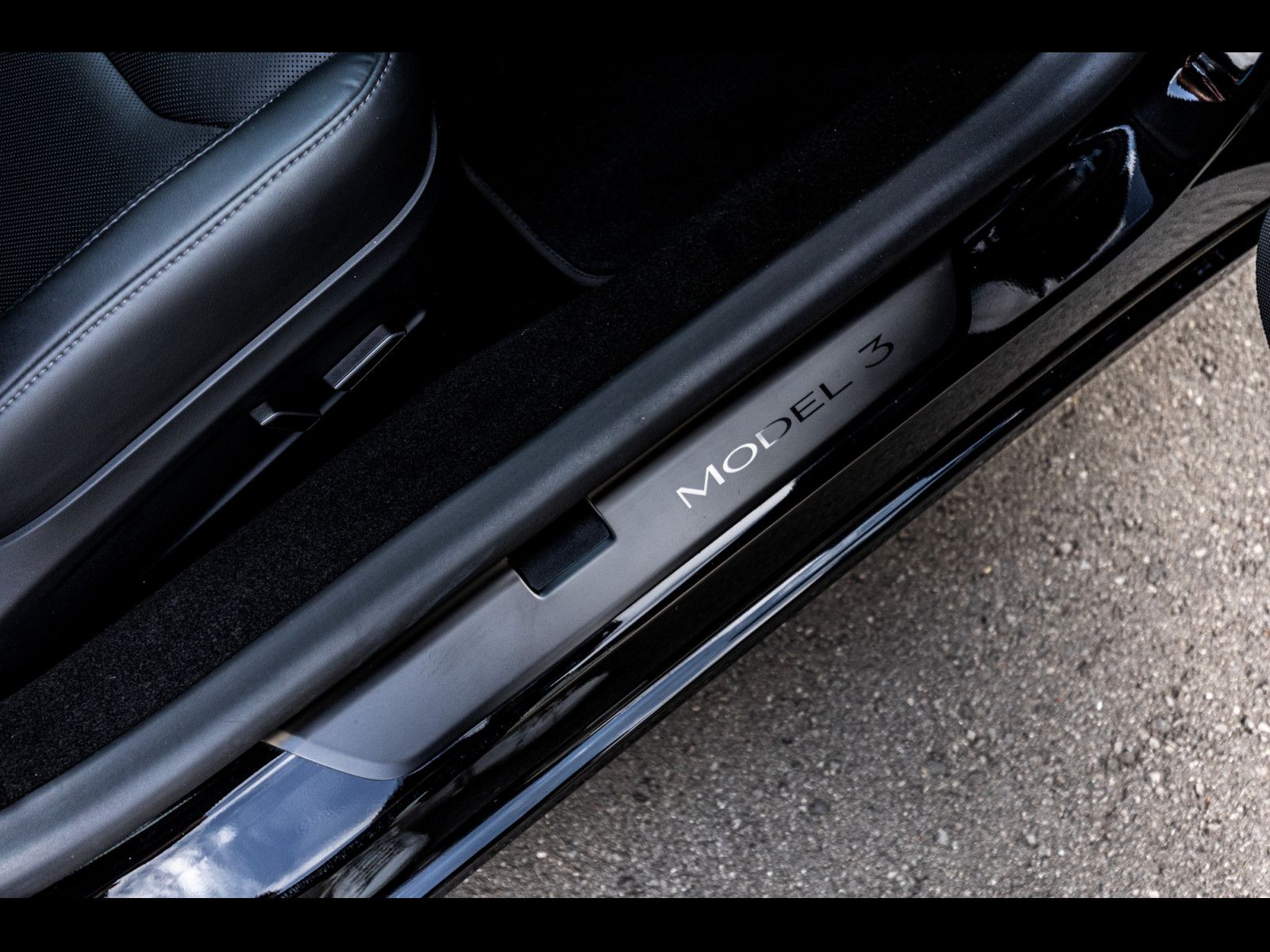 Tesla Model 3 HIGHLAND PREMIUM RWD°AUTOPILOT°PANO°18°
