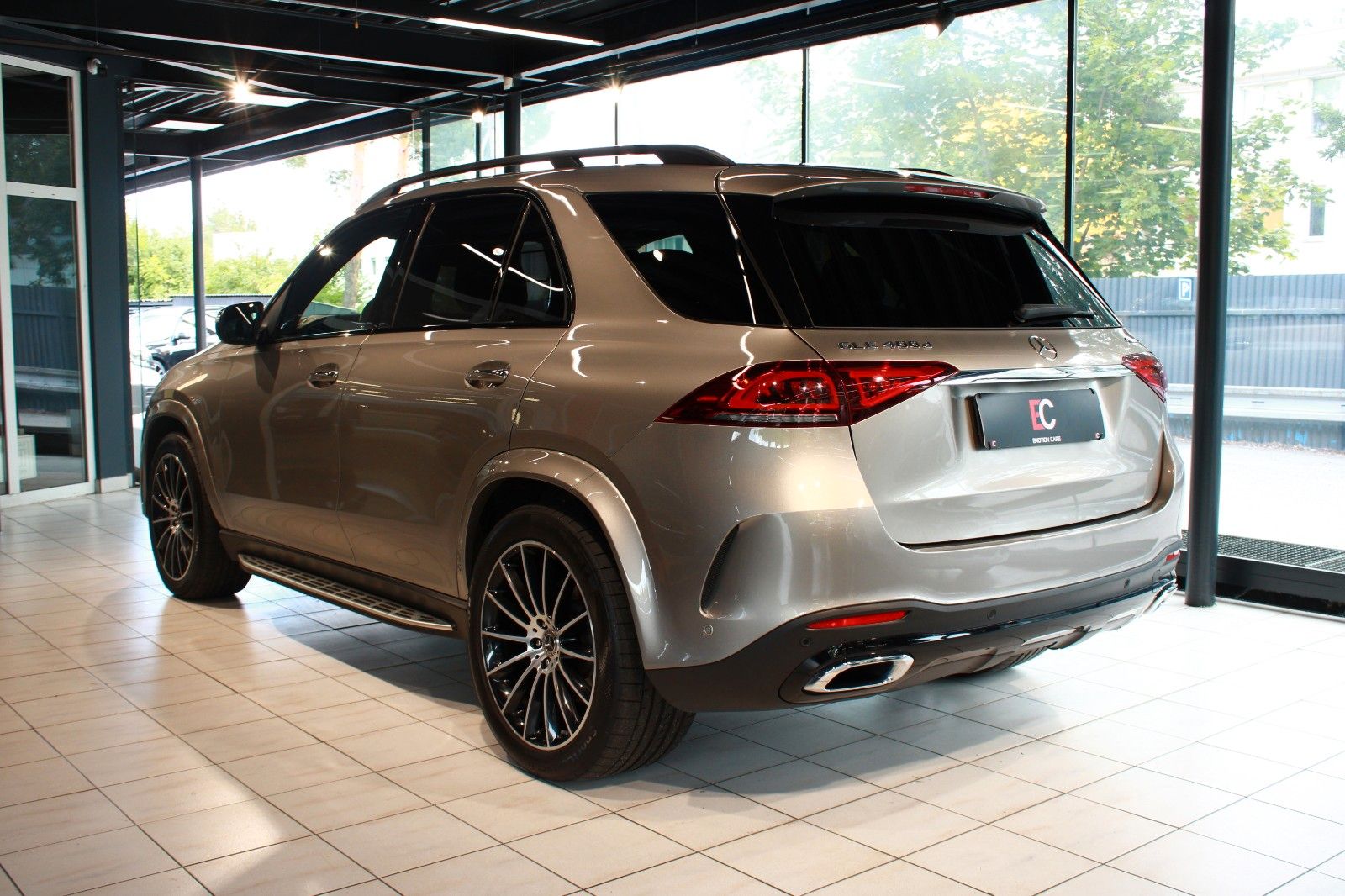 Mercedes-Benz GLE 400 d AMG Line DIS+/MBEAM/LUFT/STHZ/360