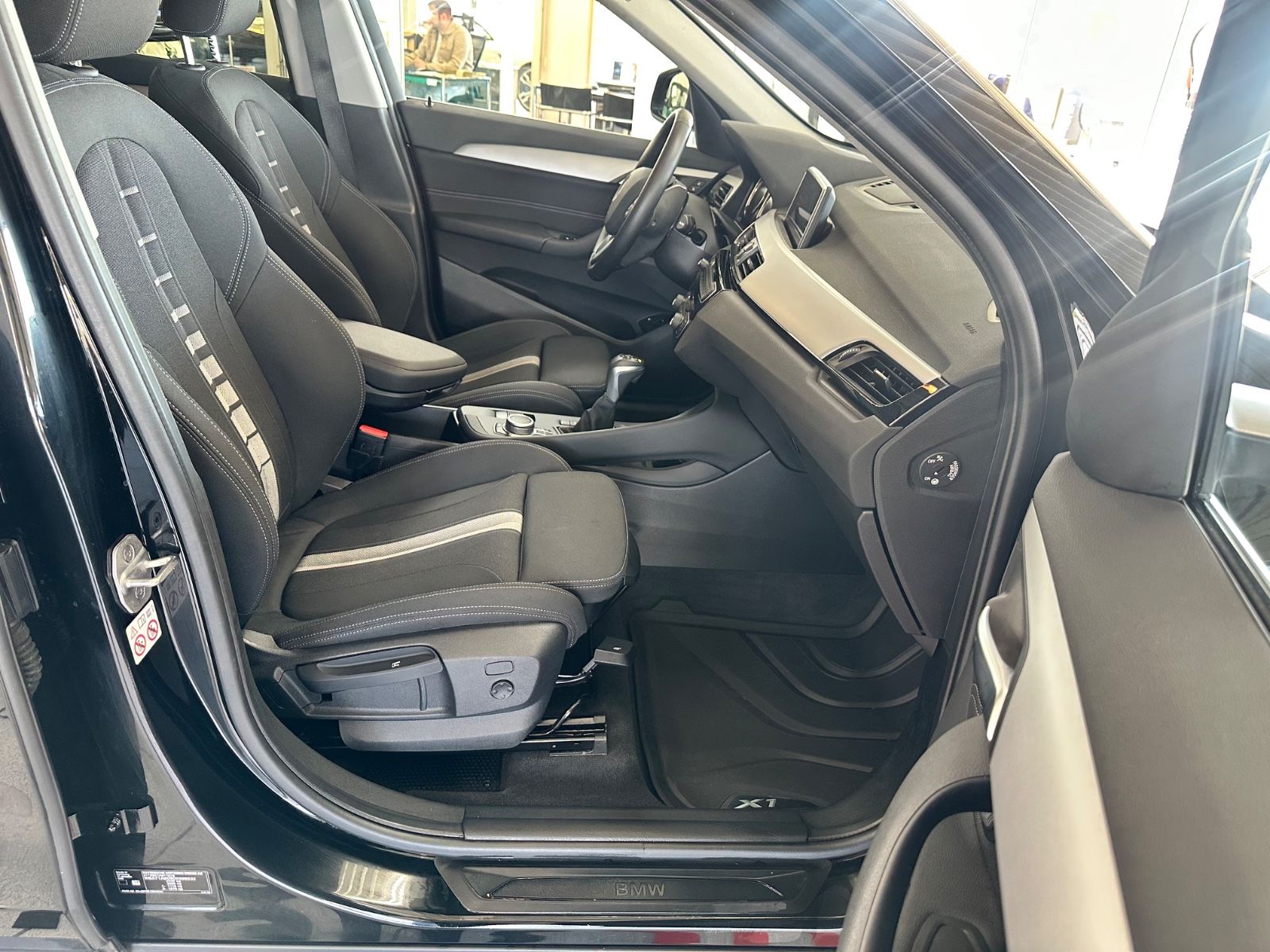 BMW X1 xDrive 25e - Samsaru's Car Outlet