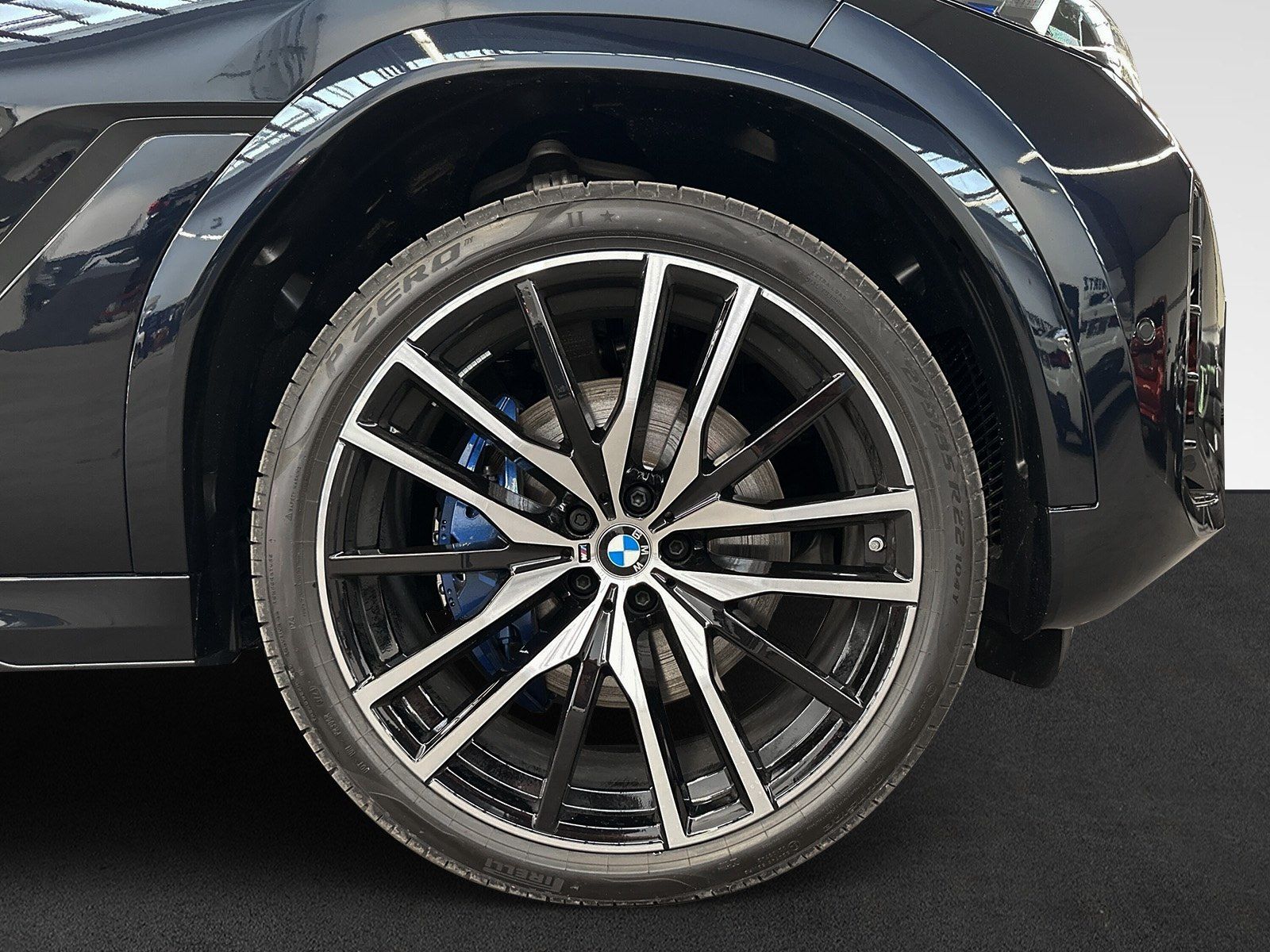 BMW X6 xDrive40i M Sport Pro|AHK|22"|Pano|DA&PA-Prof