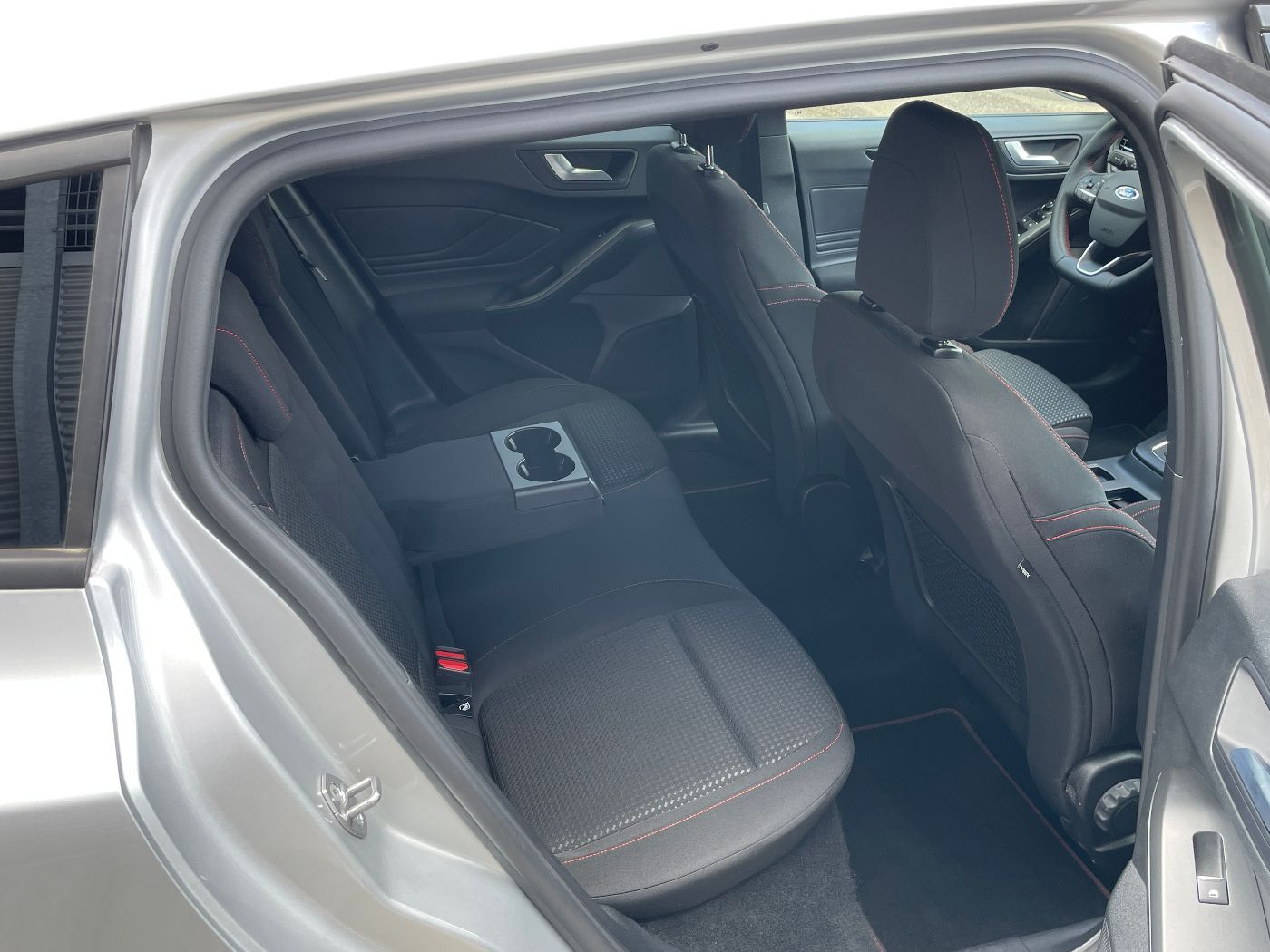 Ford Focus Turnier ST-Line X Navi Kamera ACC LED SHZ