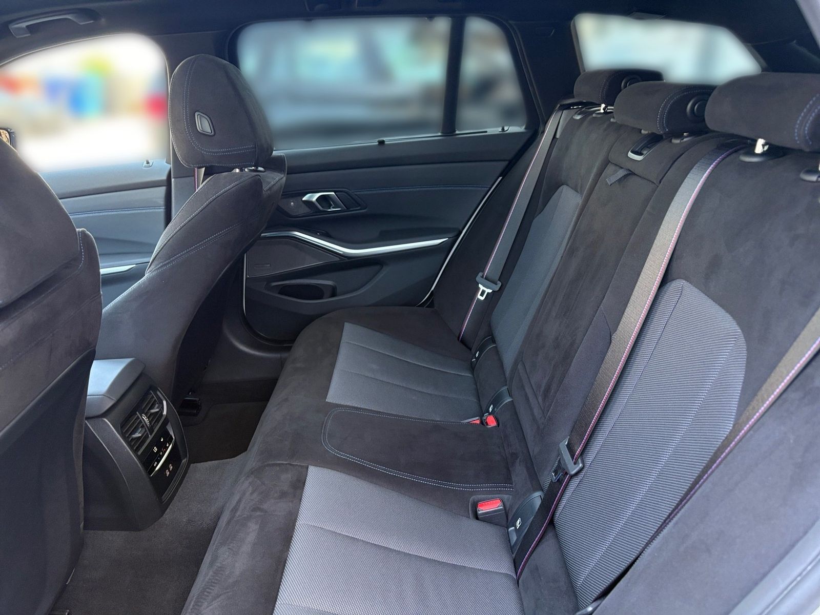 BMW 330e xDrive Touring M Sport Pano H/K DA Prof AHK