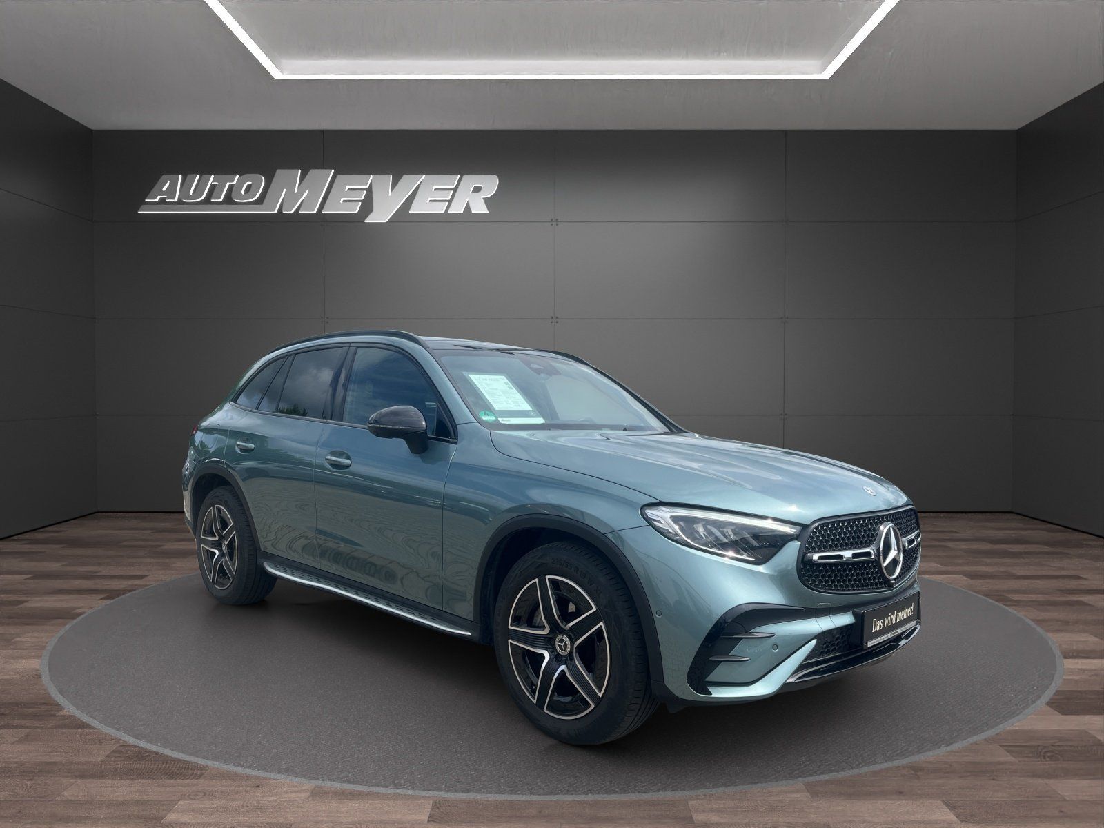 Mercedes-Benz GLC 200 4M AMG+NIGHT+AHK+PANO+360°+DISTR+STHZG++