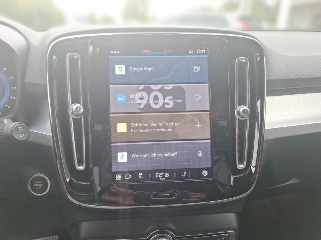 Volvo XC40 2WD Core *AHK Schwenkbar* Rückfahrkamera* G