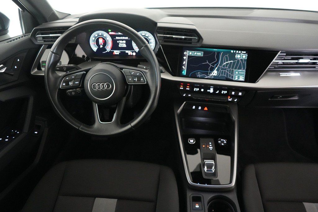 Audi A3 Limousine 30 TFSI S tronic advanced ACC Klima