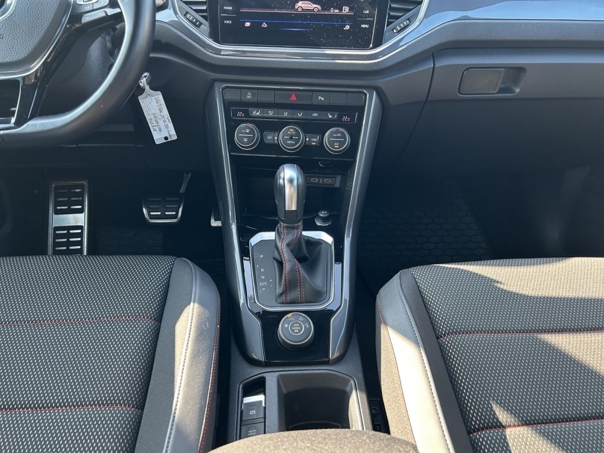 Volkswagen T-Roc 2.0 TSI DSG 4MOTION sport - Samsaru's Car Outlet