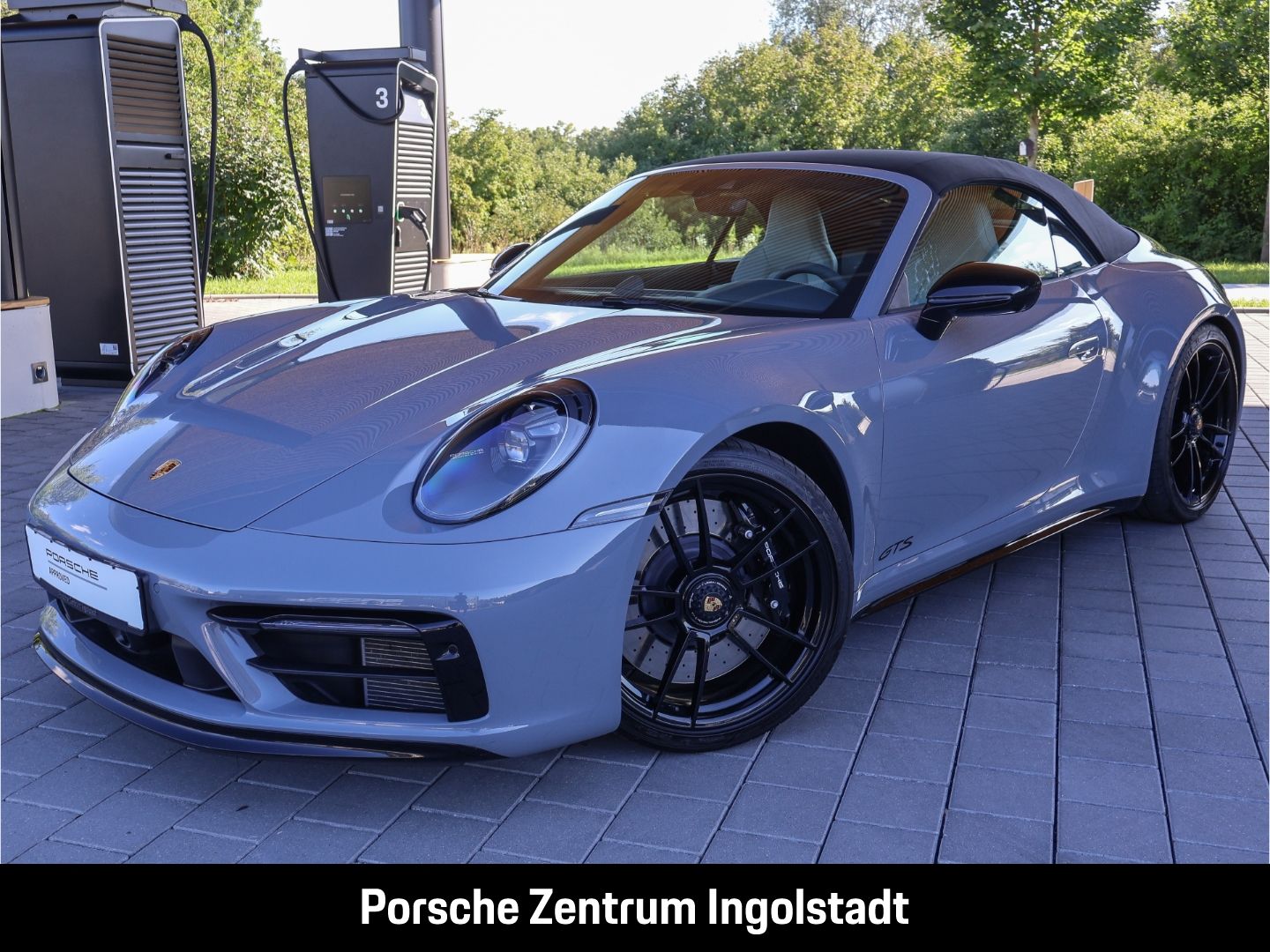 Porsche 992 911 Carrera 4 GTS Cabriolet BOSE Matrix-LED