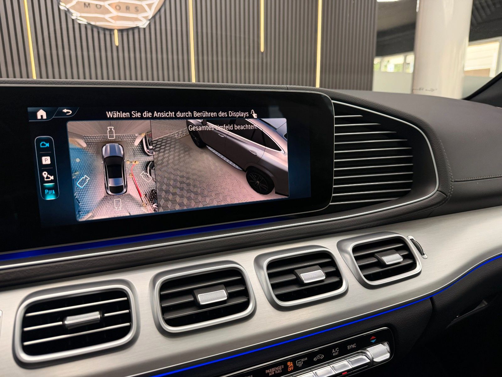 Mercedes-Benz GLE 300 d COUPE 4M AMG PANO BURM NIGHT 360° 22"