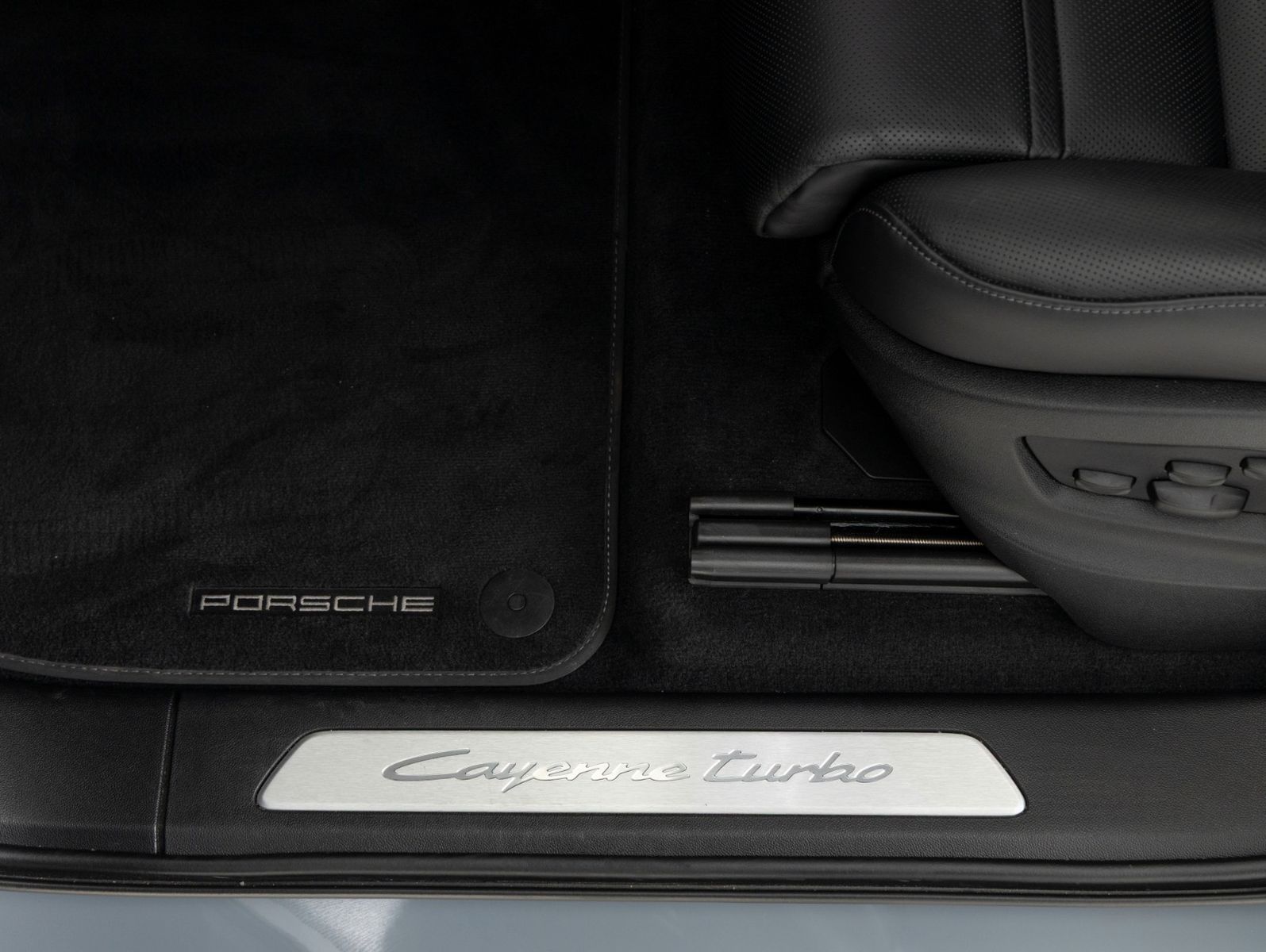 Porsche Cayenne Turbo E-Hybrid | Burmester | HD-Matrix