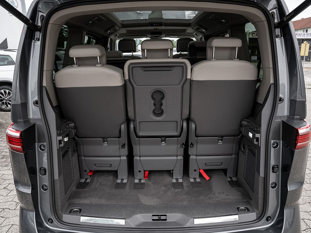 Volkswagen T7 Multivan 2.0 TSI Style AHK PANO KAM MATRIX