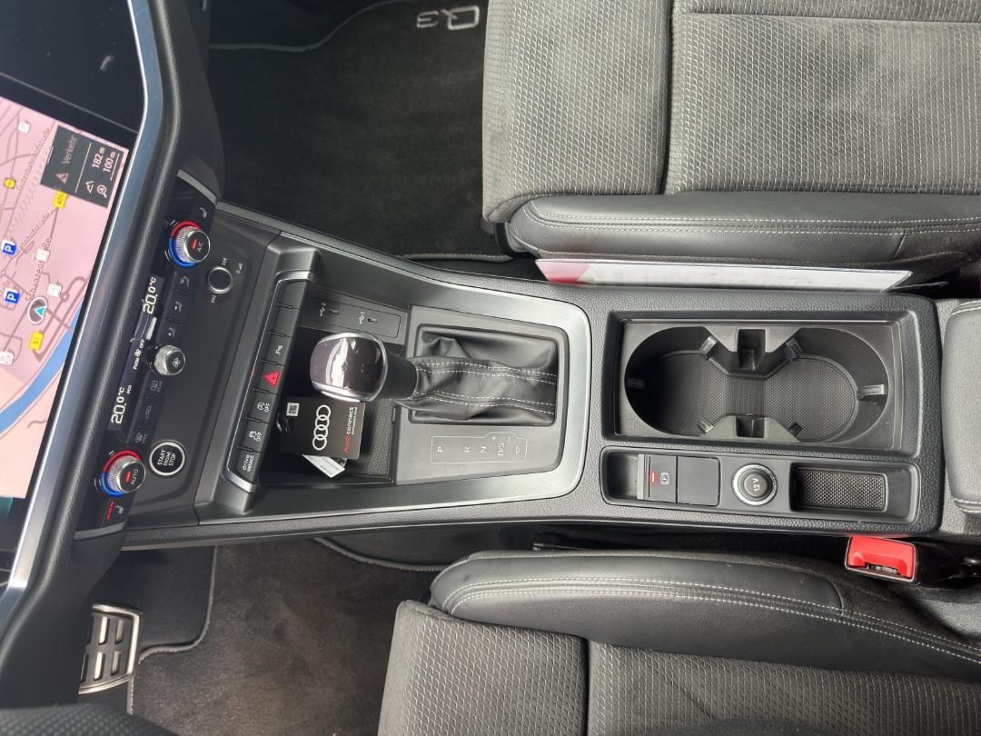 Audi Q3 Sportback S line 45 TFSI stronic, S Line, Kam