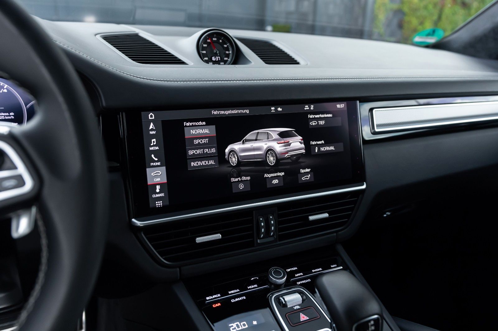 Porsche CAYENNE TURBO SPORT DESIGN HUD PCCB APPROVED