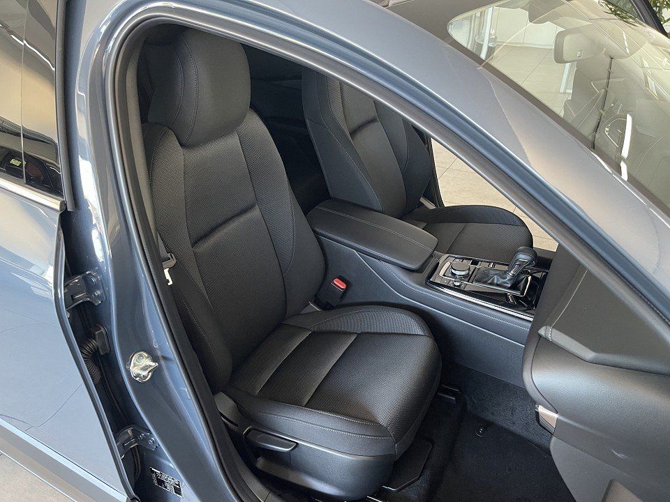 Mazda CX-30 2.0L 186PS AT Exclusive-Line 360 °,Bose,SH