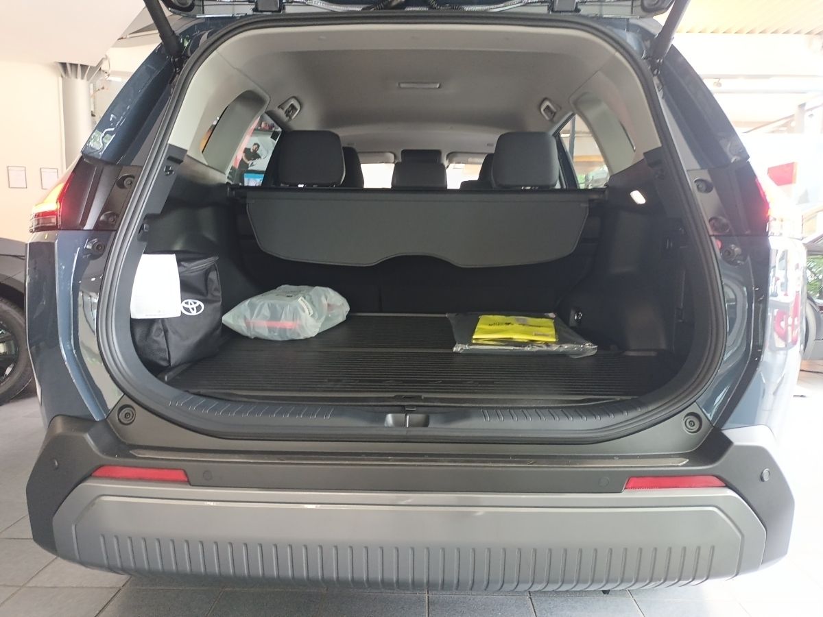 Toyota RAV 4 2,5 Hybrid Teamplayer +CARPLAY+ACC+WINTER-