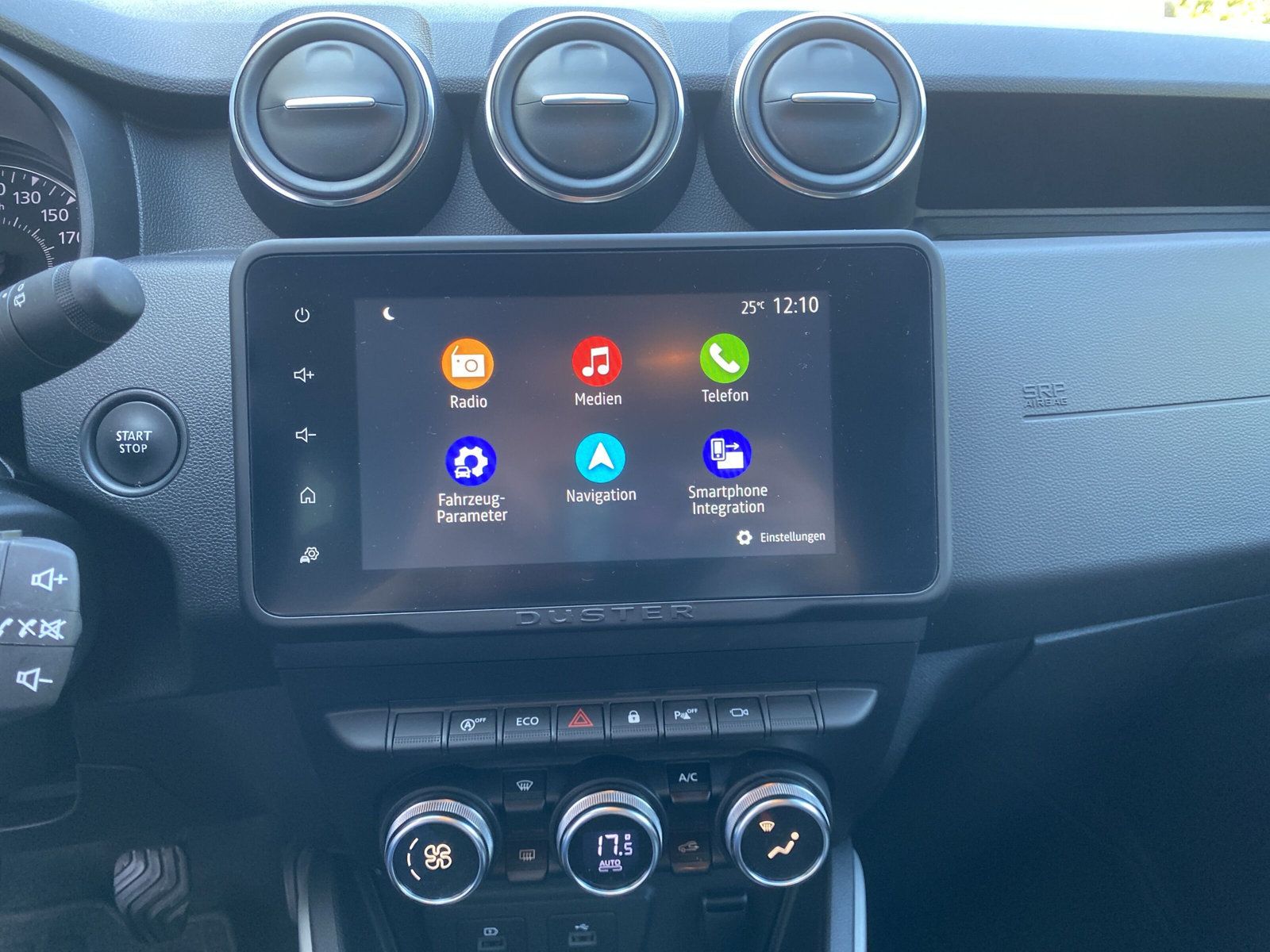 Dacia Duster Prestige+ - Samsaru's Car Outlet