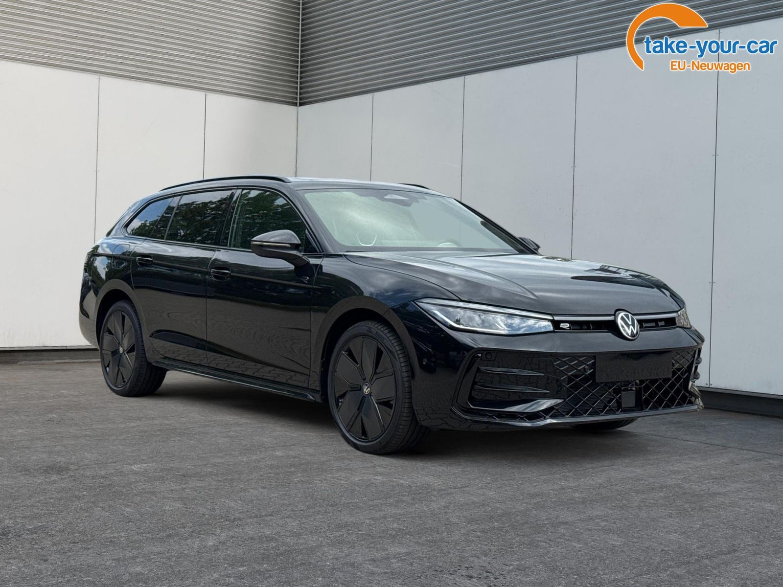 Volkswagen Passat Variant R-Line Edition Plus LEDER+PANO...