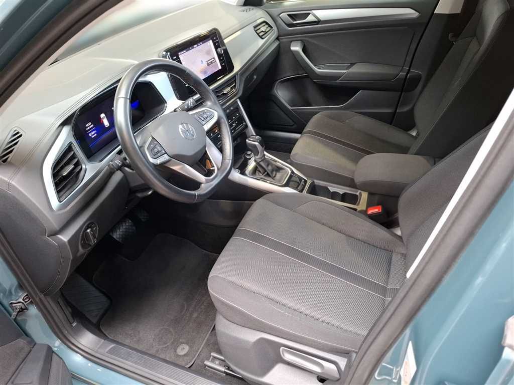 Volkswagen T-Roc Life 2.0 TDI DSG - Samsaru's Car Outlet