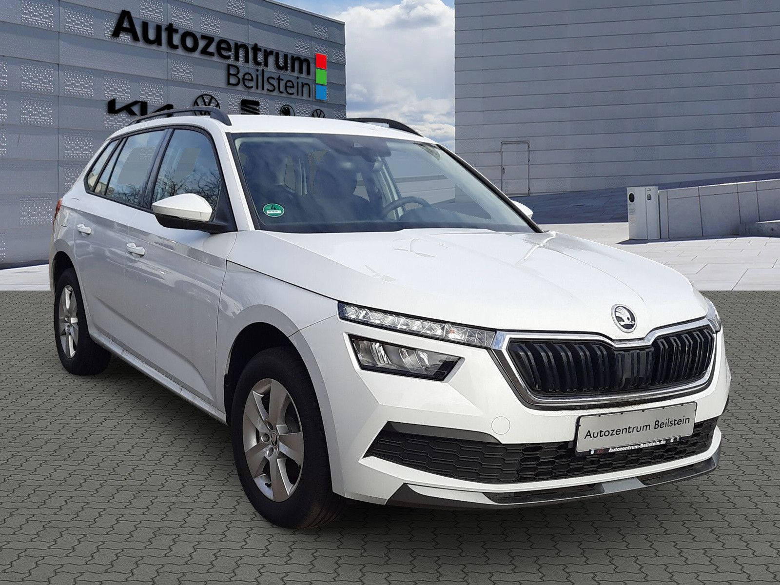 Skoda Kamiq 1.0 TSI Ambition - Samsaru's Car Outlet