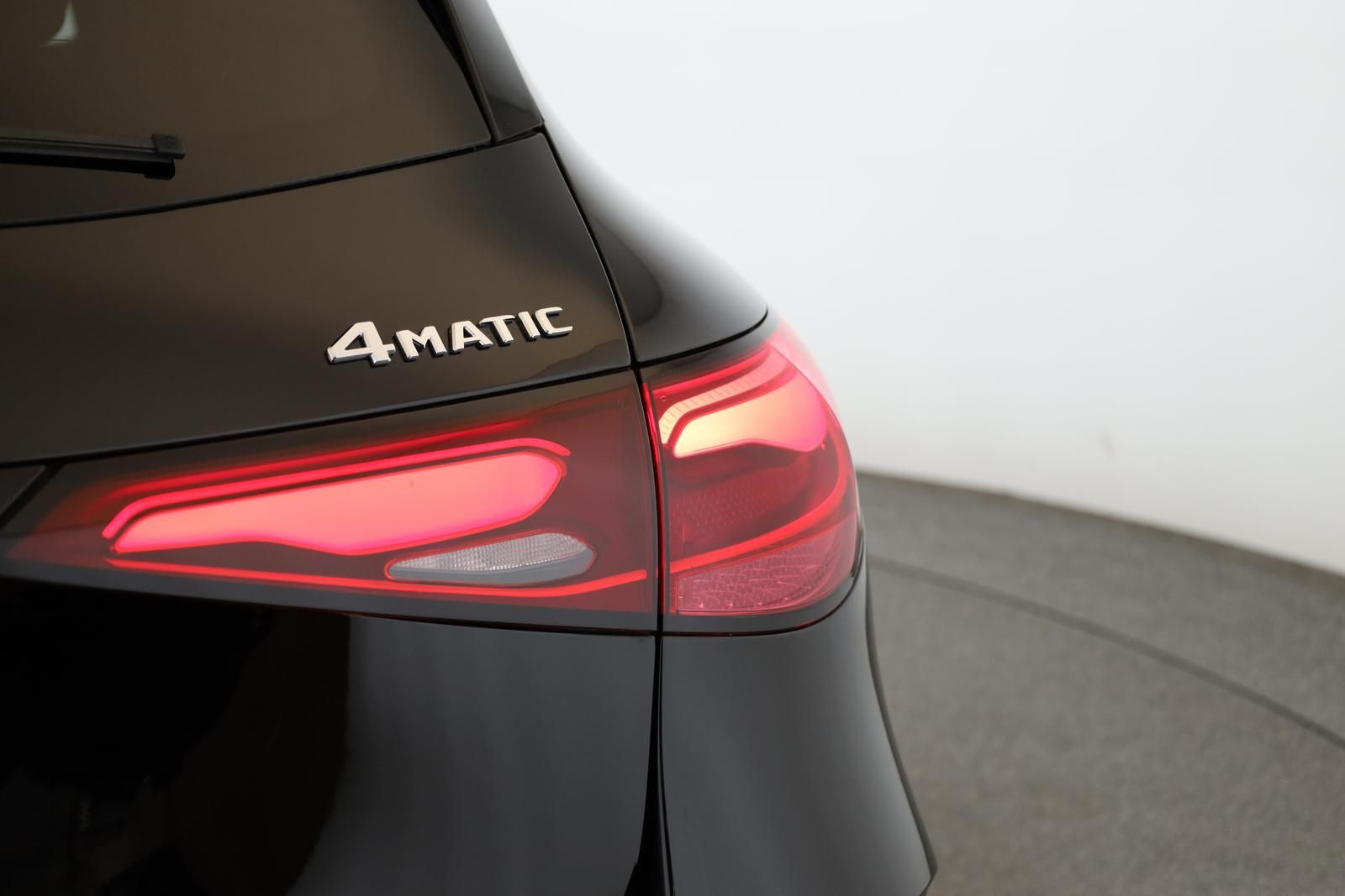 Mercedes-Benz GLC 300 d 4M AMG Advanced Night DIGITAL Pano AHK