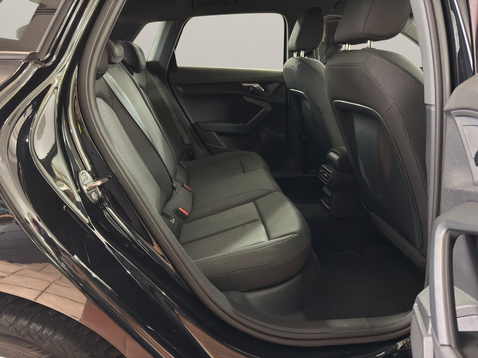 Audi A3 Sportback 30 TFSI S Tronic*VIRTUAL*LED*NAVI*S