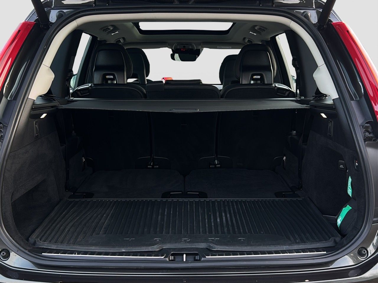 Volvo XC90 B5 Inscription AWD/7-Sitzer/Pano/AHK/Kamera