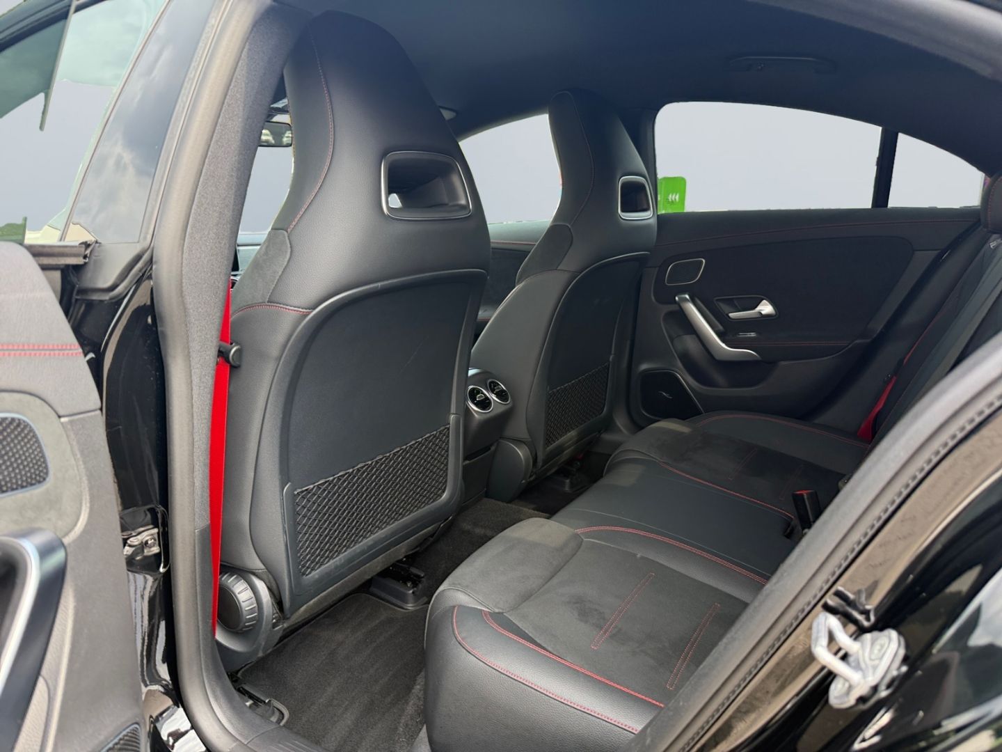 Mercedes-Benz CLA 45 AMG S 4M - Samsaru's Car Outlet