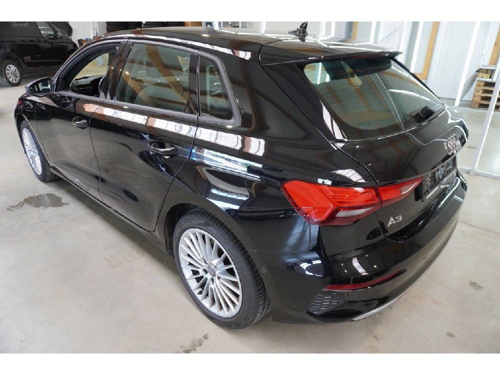 Audi A3 35 1.5 TFSI Sportback - Samsaru's Car Outlet