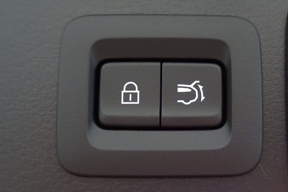 Mazda CX-30 2.0l Skyactiv-X Homura LED Navi Sitzheizun