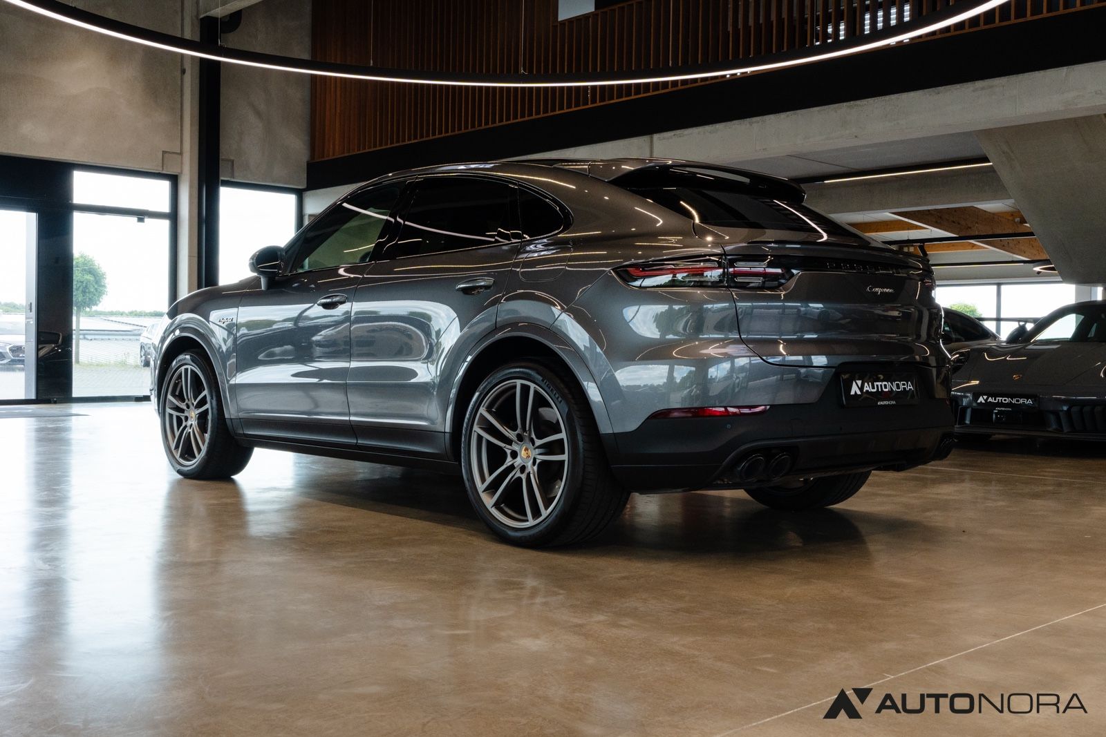 Porsche Cayenne Coupe E-Hybrid Sportabgas / Luftfederung