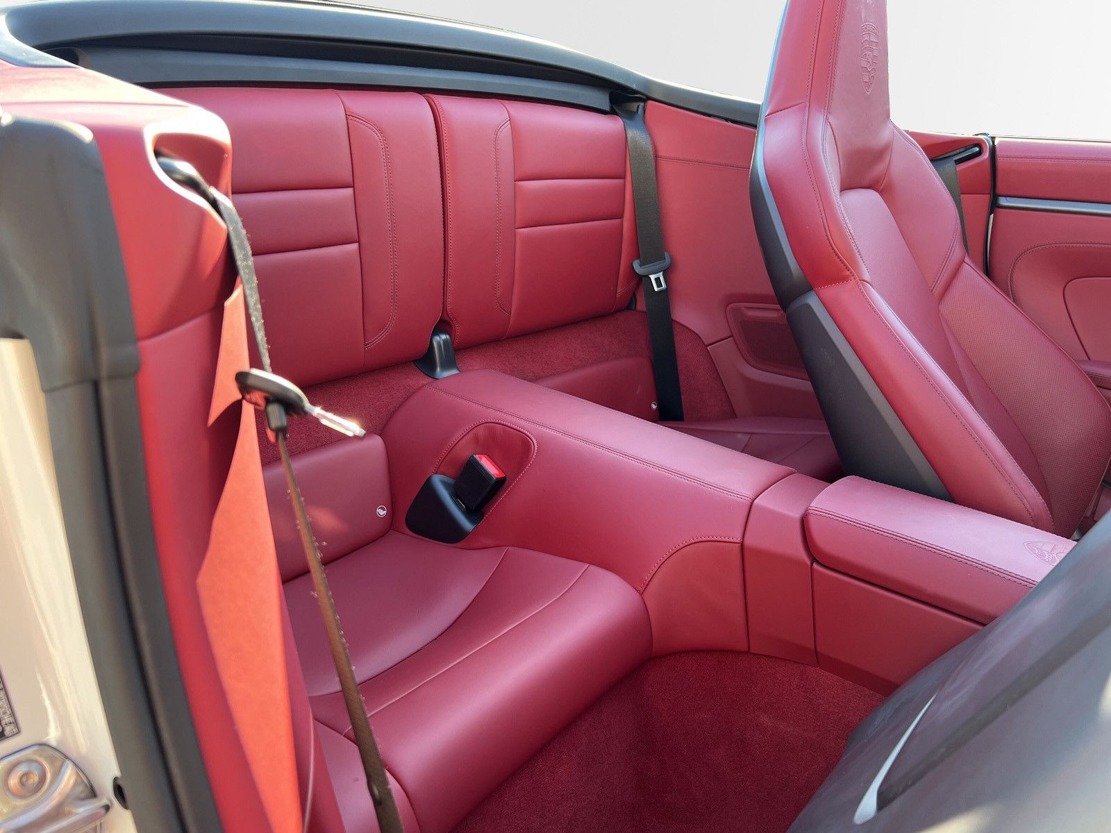 Porsche 911 Carrera Cabriolet 4S *SportChrono *Sitzbelü