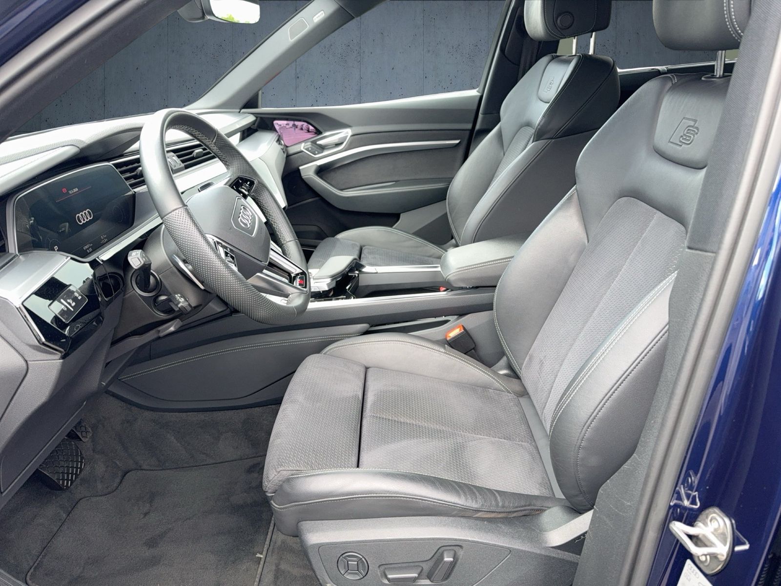 Audi e-tron Sportback S line 55 qu Matrix HUD VirtSpi