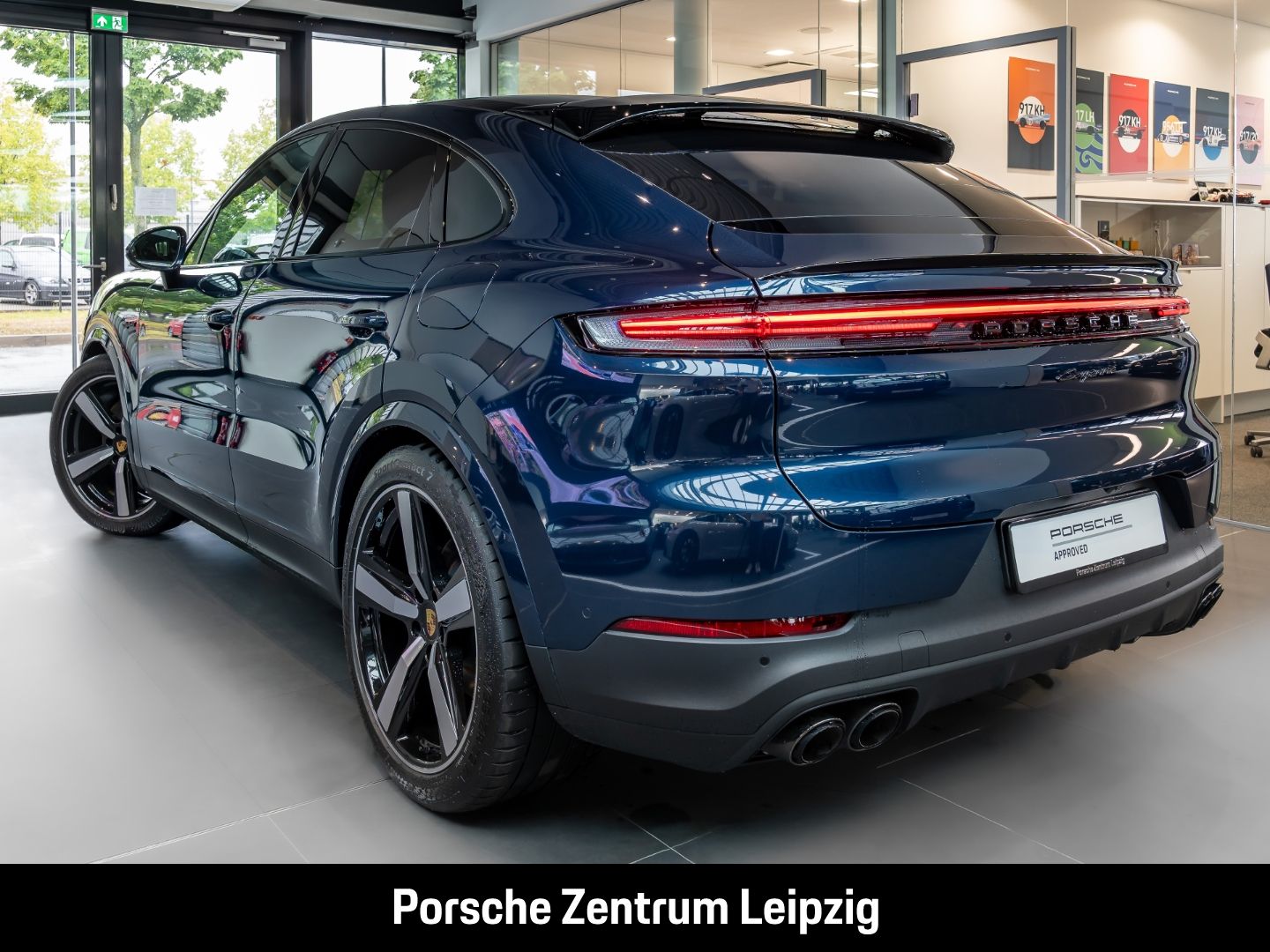 Porsche Cayenne E-Hybrid Coupe Sportabgas HD-Matrix Beif