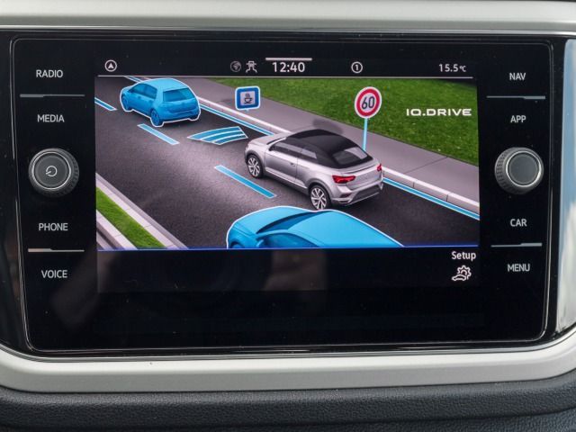 Volkswagen T-Roc Cabrio 1.0 TSI STYLE - Samsaru's Car Outlet