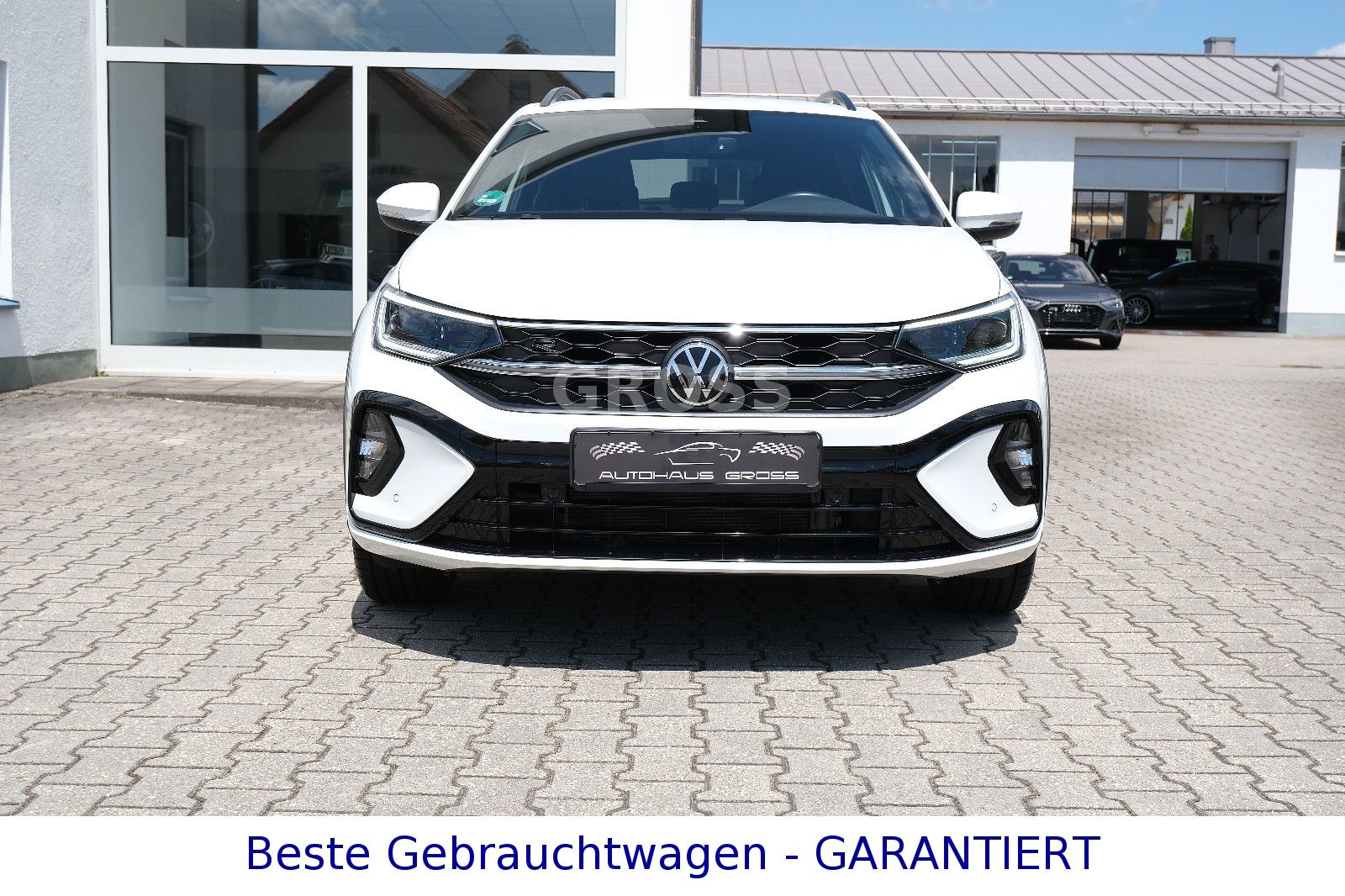 Volkswagen Taigo 1.5 TSI R-Line - Samsaru's Car Outlet