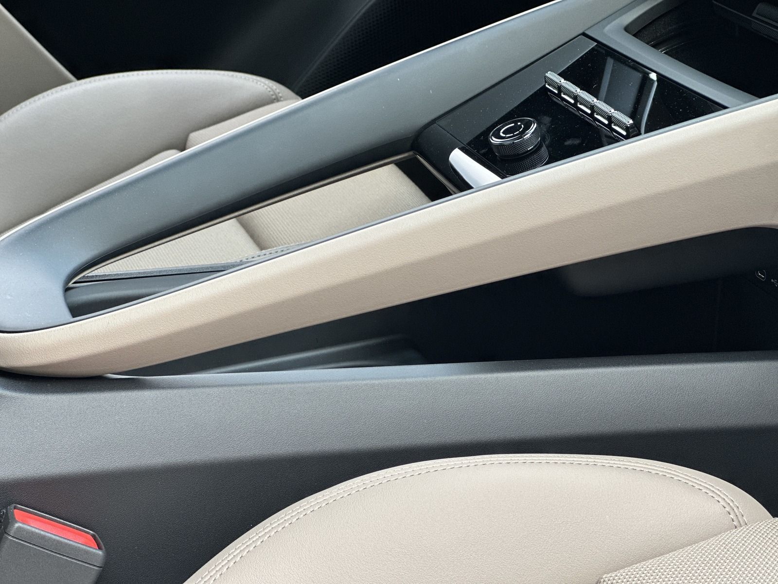 Porsche Macan 4 INNODRIVE - Samsaru's Car Outlet