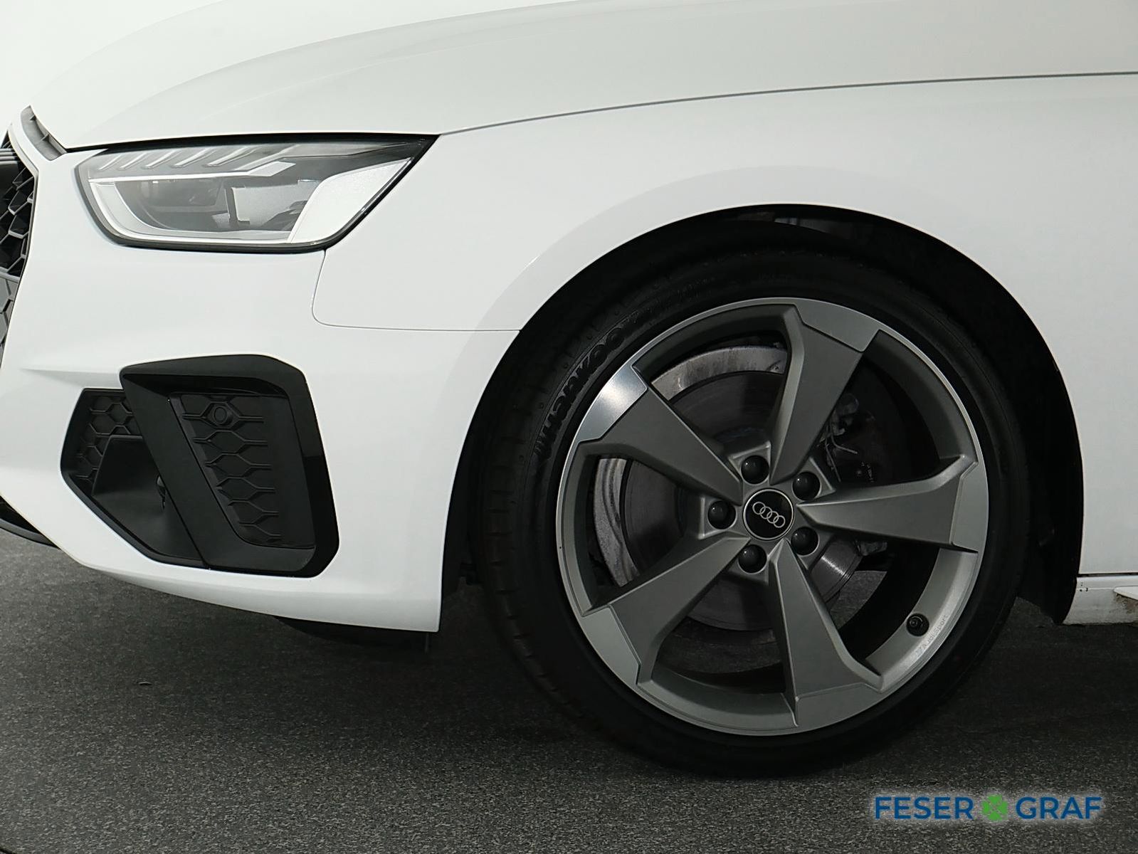 Audi A4 Avant 35 TFSI S Line - Samsaru's Car Outlet
