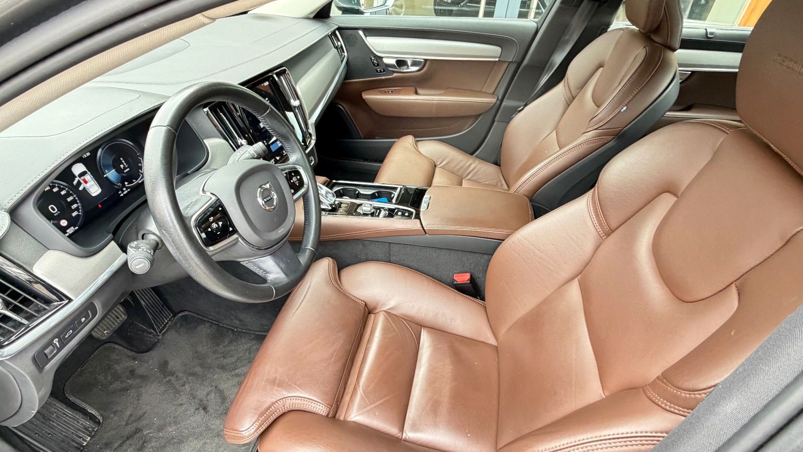 Volvo S90 T8 Inscription Plug-In Hybrid AWD/AHK/++