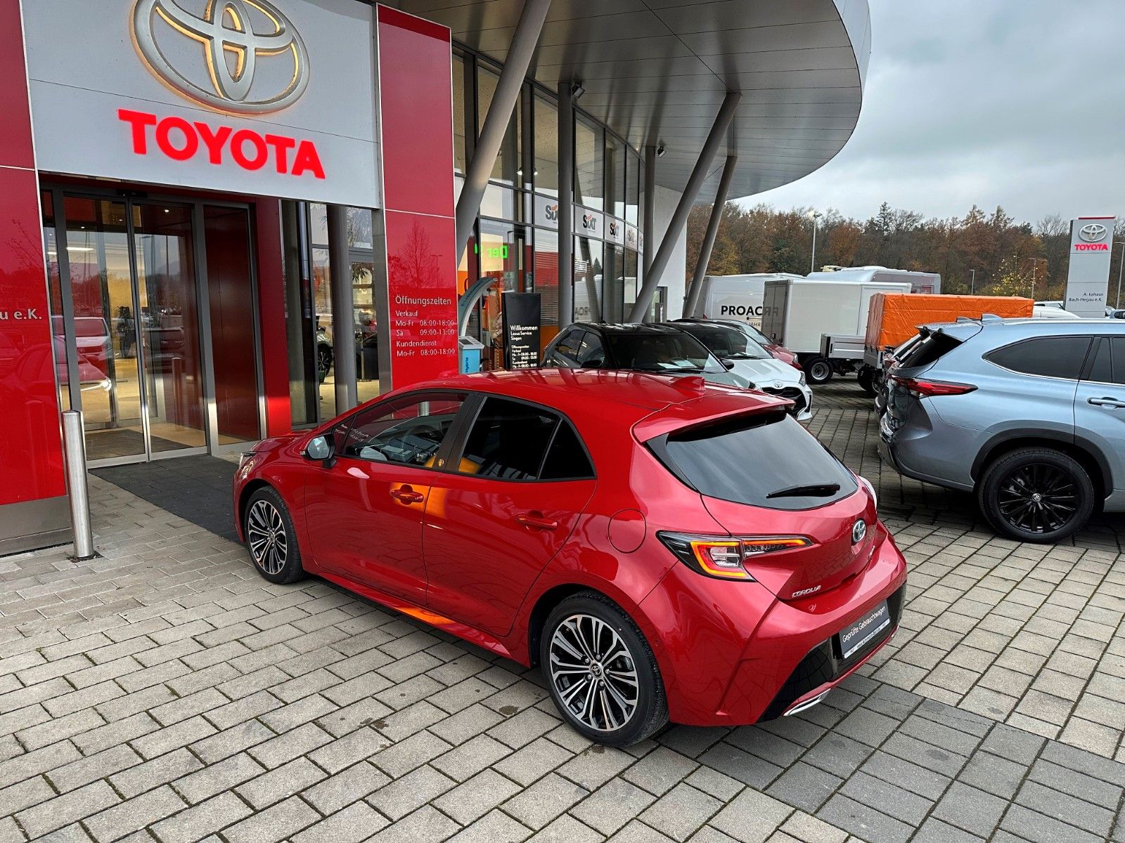 Toyota Corolla 2.0 Hybrid - Samsaru's Car Outlet