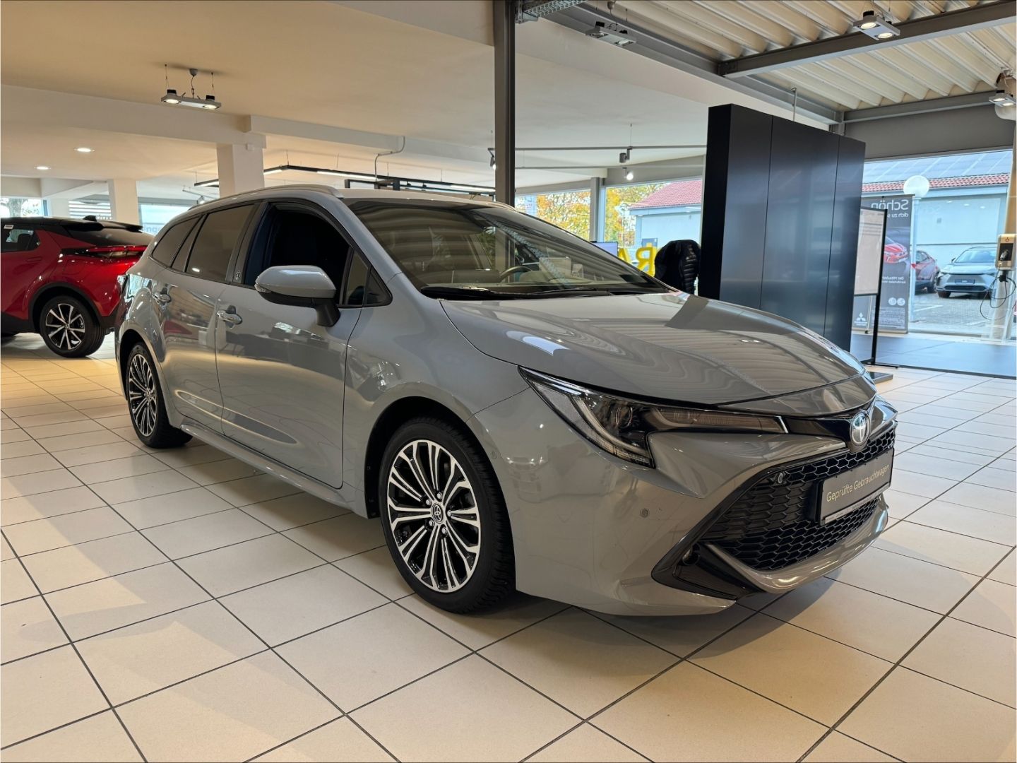 Toyota Corolla Touring Sports Hybrid Team D AppleCarPla