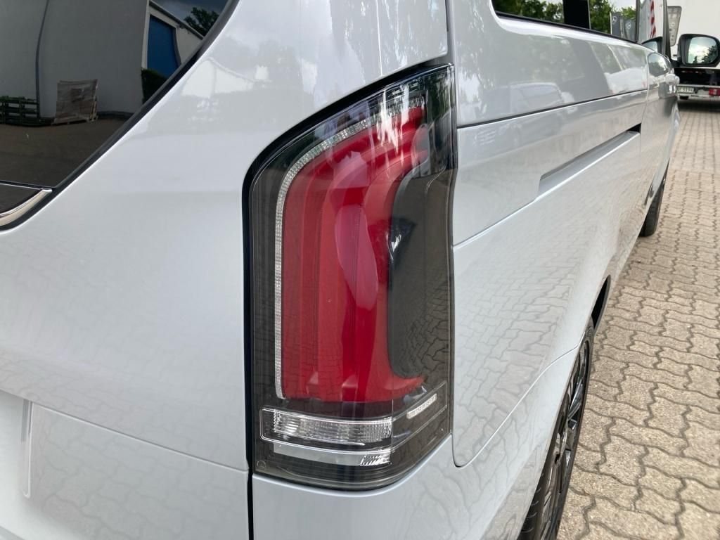 Mercedes-Benz V 250 d STYLE Lang - Samsaru's Car Outlet