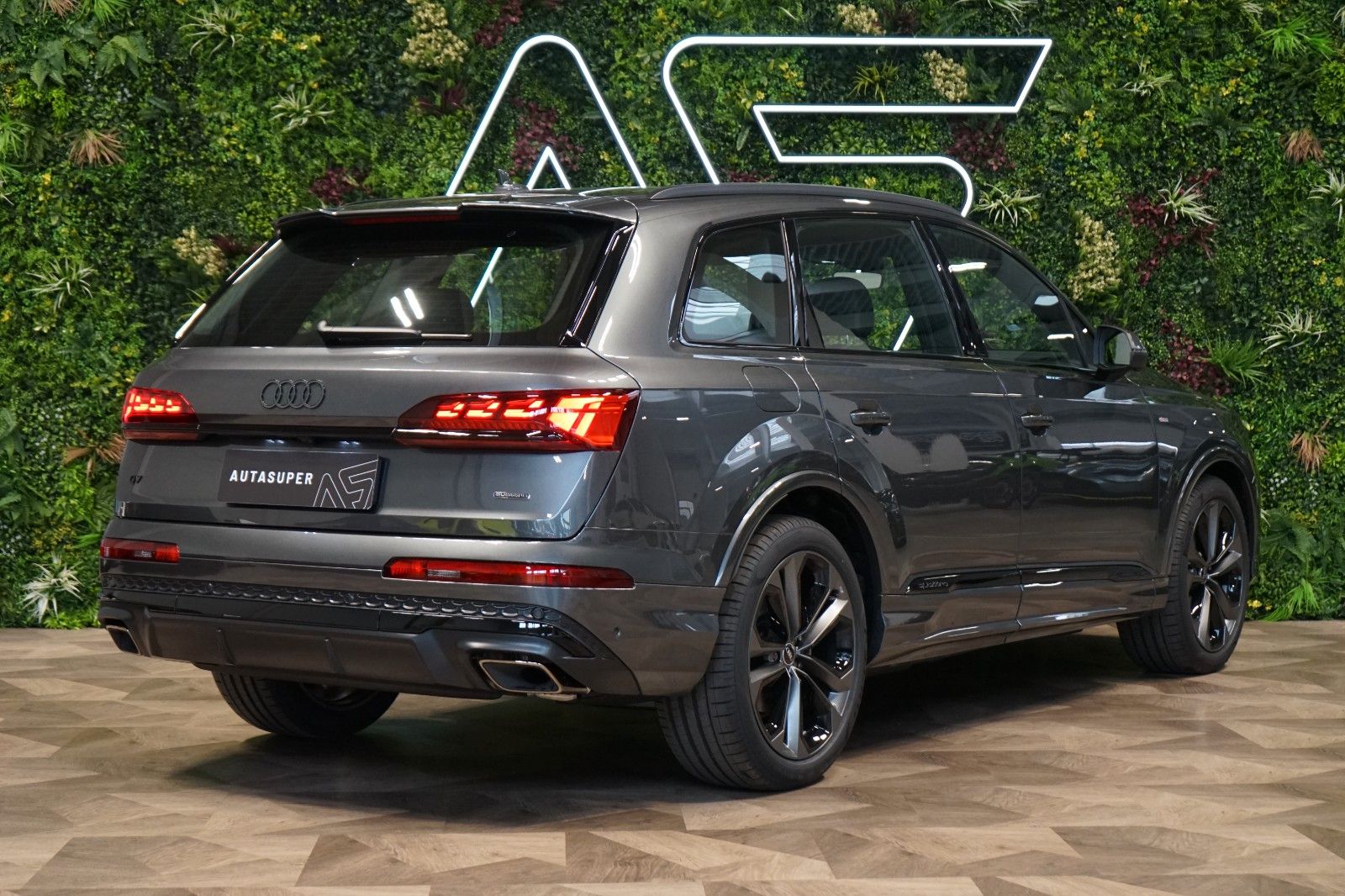 Audi Q750 TDI*S-LINE*TOW*OLED*AUX.HEAT*CZ*77.025€ NET
