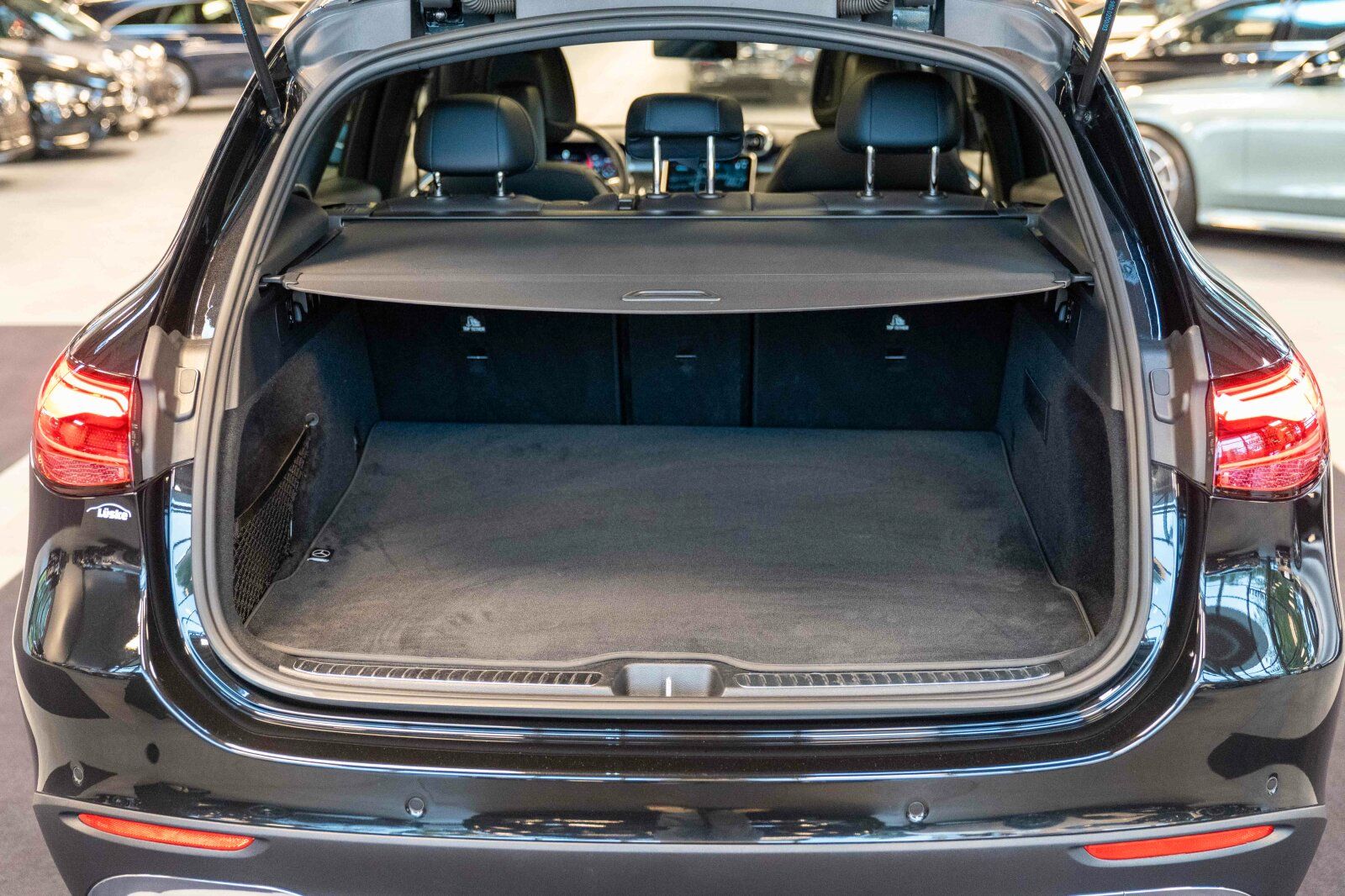 Mercedes-Benz GLC 220 d 4M AVANTGARDE Burmester Pano Sitzklima