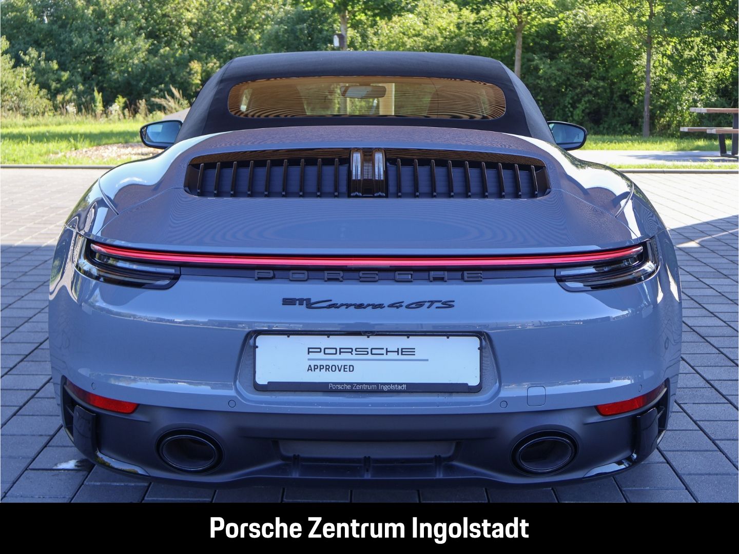 Porsche 992 911 Carrera 4 GTS Cabriolet BOSE Matrix-LED