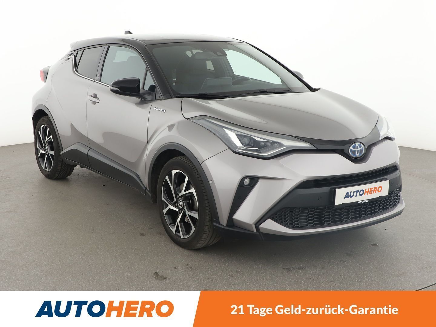 Toyota C-HR 2.0 Hybrid Team - Samsaru's Car Outlet